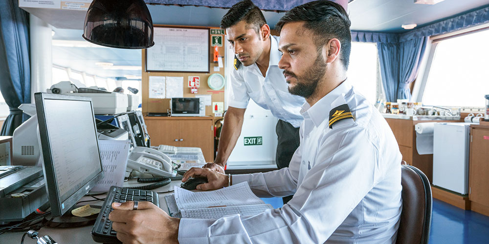 Anglo-Eastern brings DNV's Navigator Port software technology to 650 ships