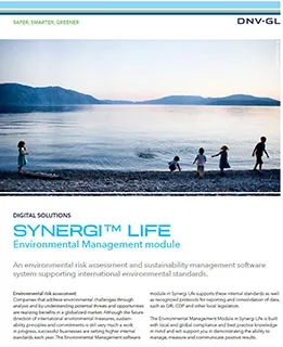 Synergi Life Environmental Management フライヤー