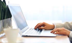 SRMシステム サプライヤー管理ソフトウェア - Synergi Life